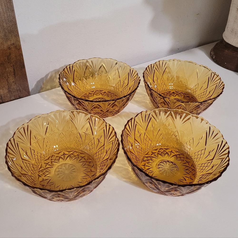 Vintage Amber Diamond Cut Glass Dessert Bowls - Set of 4